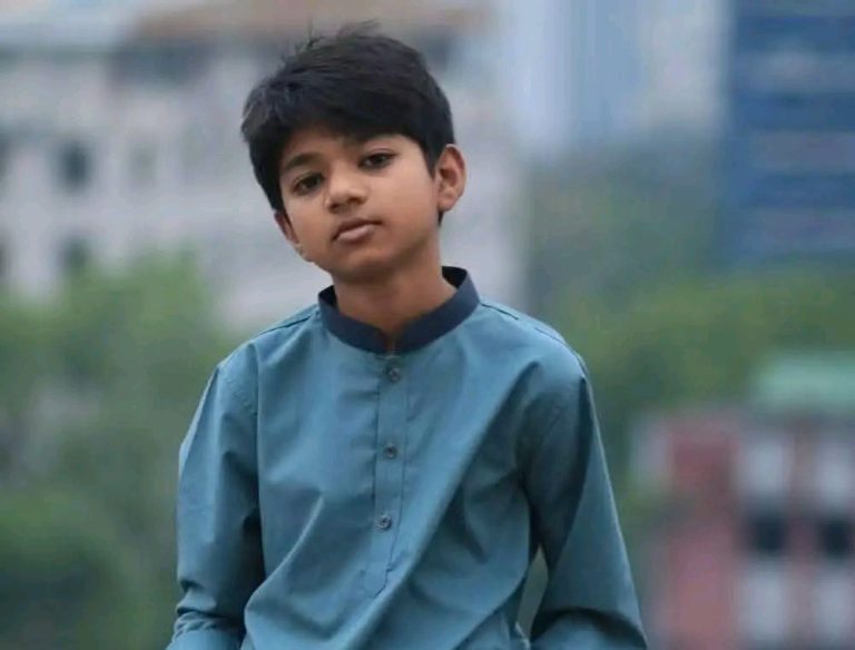 arifazad.com